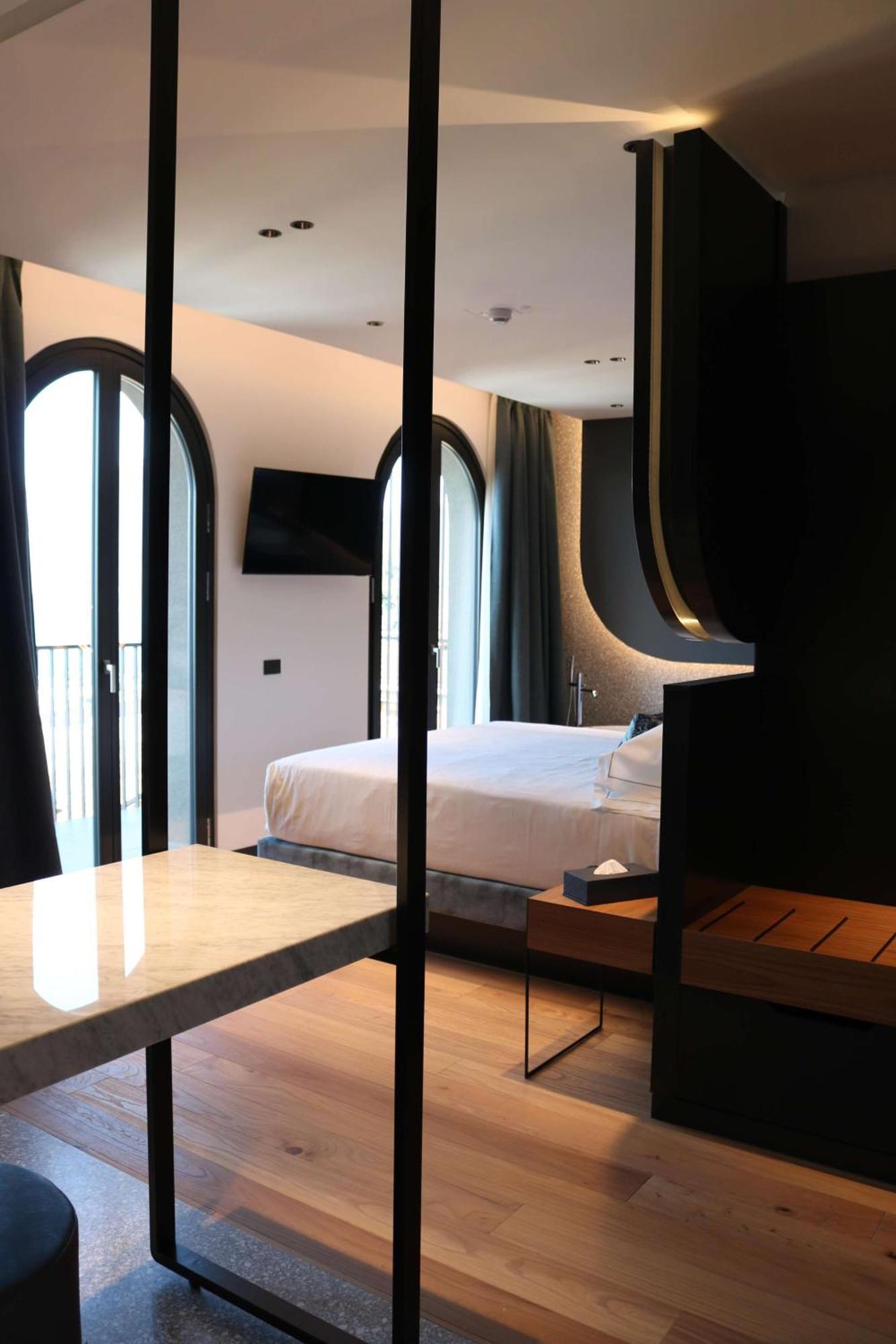 Hotel Ristorante Al Caminetto Worldhotels Crafted Adults Only Torri Del Benaco Exterior photo